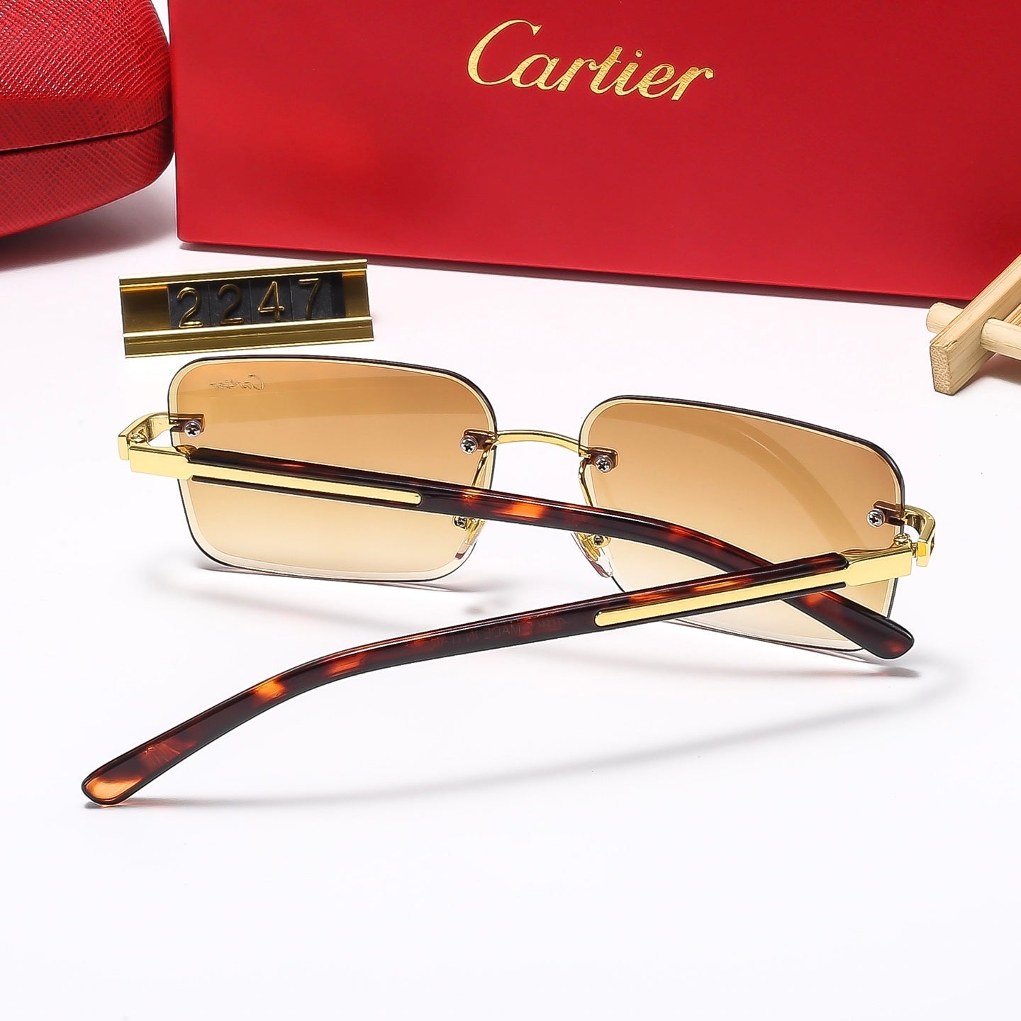 5 Colors Fashion  frameless square sunglasses 2247